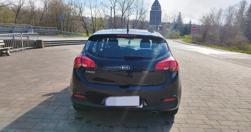 Kia Ceed cena 27500 przebieg: 166800, rok produkcji 2012 z Myślenice małe 154